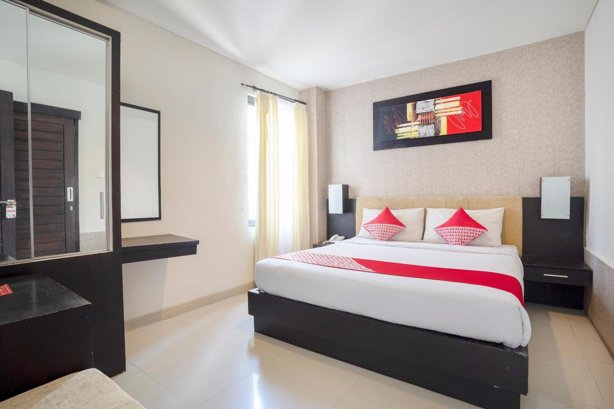 Oyo 482 Anika Guest House Kuta Lombok Esterno foto