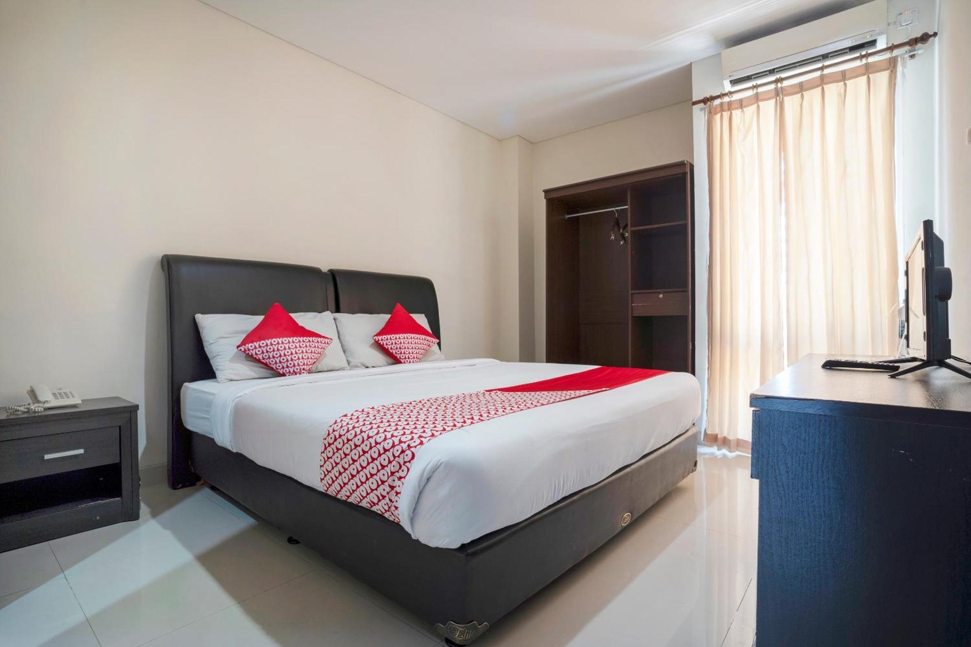 Oyo 482 Anika Guest House Kuta Lombok Esterno foto